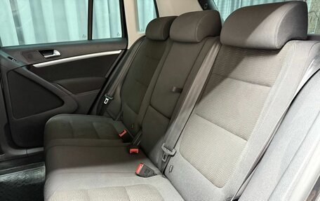 Volkswagen Tiguan I, 2011 год, 1 449 000 рублей, 30 фотография