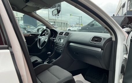 Volkswagen Golf VI, 2009 год, 739 000 рублей, 23 фотография