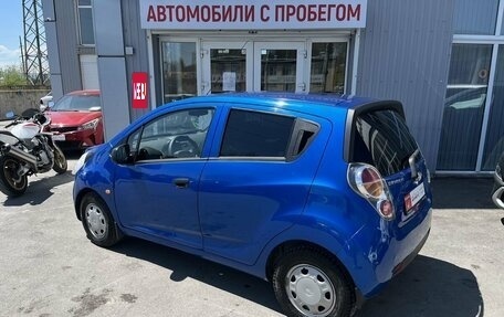 Chevrolet Spark III, 2011 год, 497 000 рублей, 2 фотография