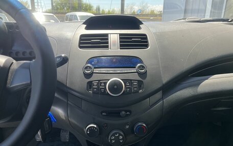 Chevrolet Spark III, 2011 год, 497 000 рублей, 15 фотография