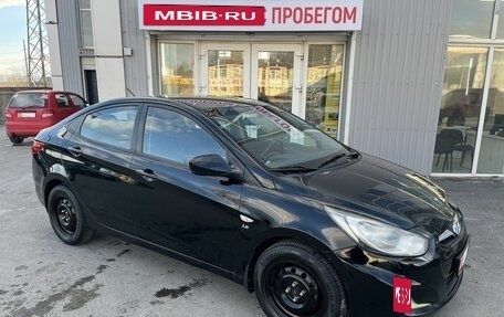 Hyundai Solaris II рестайлинг, 2011 год, 744 000 рублей, 6 фотография