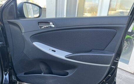 Hyundai Solaris II рестайлинг, 2011 год, 744 000 рублей, 20 фотография