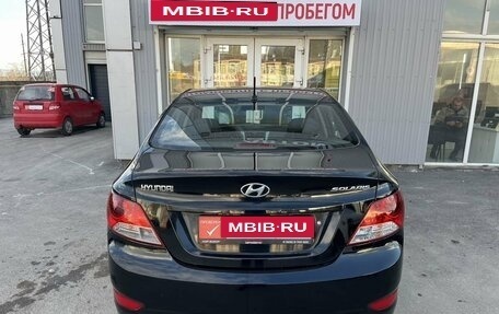 Hyundai Solaris II рестайлинг, 2011 год, 744 000 рублей, 8 фотография