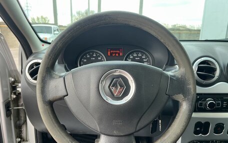 Renault Logan I, 2012 год, 556 000 рублей, 10 фотография