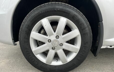 Renault Logan I, 2012 год, 556 000 рублей, 18 фотография