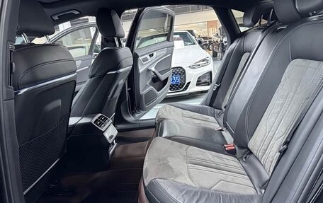 Audi A6, 2022 год, 4 200 000 рублей, 15 фотография