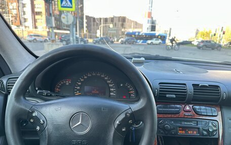 Mercedes-Benz C-Класс, 2003 год, 369 999 рублей, 6 фотография