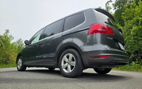 Volkswagen Sharan II, 2013 год, 900 000 рублей, 14 фотография