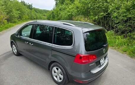 Volkswagen Sharan II, 2013 год, 900 000 рублей, 15 фотография