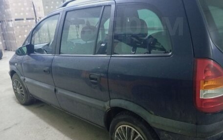 Opel Zafira A рестайлинг, 2001 год, 320 000 рублей, 10 фотография