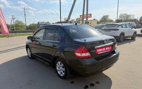 Nissan Tiida, 2010 год, 650 000 рублей, 3 фотография