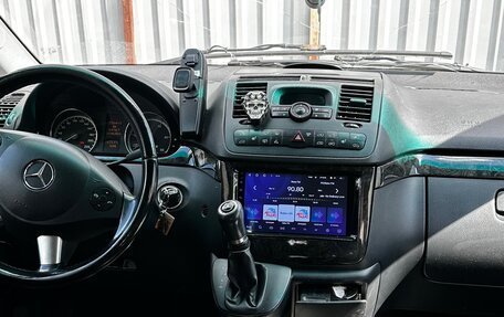 Mercedes-Benz Viano, 2011 год, 1 999 000 рублей, 3 фотография