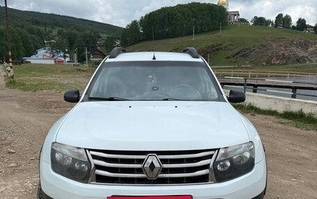 Renault Duster I рестайлинг, 2014 год, 860 000 рублей, 3 фотография