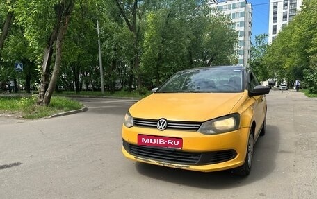 Volkswagen Polo VI (EU Market), 2015 год, 427 000 рублей, 1 фотография