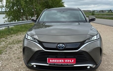 Toyota Harrier, 2022 год, 5 250 000 рублей, 1 фотография