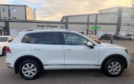 Volkswagen Touareg III, 2012 год, 1 600 000 рублей, 6 фотография