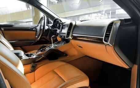 Porsche Cayenne III, 2013 год, 2 500 000 рублей, 10 фотография