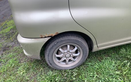Toyota FunCargo, 2001 год, 400 000 рублей, 2 фотография