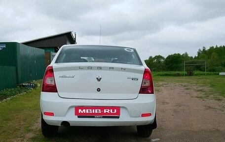 Renault Logan I, 2012 год, 320 000 рублей, 2 фотография