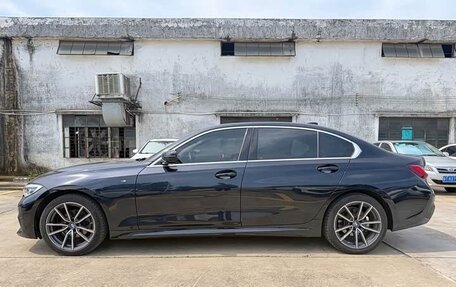 BMW 3 серия, 2022 год, 2 600 000 рублей, 7 фотография