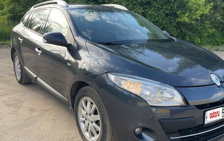 Renault Megane III, 2011 год, 650 000 рублей, 2 фотография