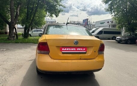 Volkswagen Polo VI (EU Market), 2015 год, 427 000 рублей, 3 фотография