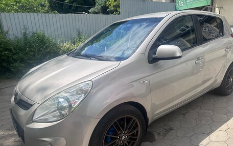 Hyundai i20 IB рестайлинг, 2010 год, 690 000 рублей, 4 фотография