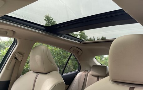 Toyota Camry, 2022 год, 4 000 000 рублей, 11 фотография