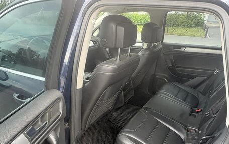 Volkswagen Touareg III, 2012 год, 1 590 000 рублей, 12 фотография
