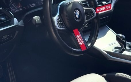 BMW 3 серия, 2022 год, 2 900 000 рублей, 10 фотография