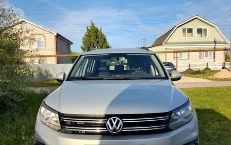 Volkswagen Tiguan I, 2012 год, 834 000 рублей, 1 фотография