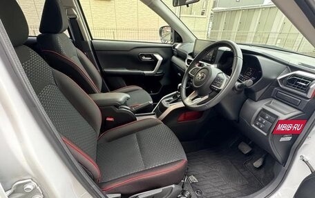 Toyota Raize I, 2023 год, 1 123 000 рублей, 11 фотография