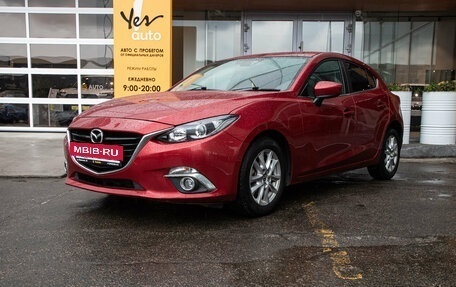 Mazda Axela, 2015 год, 989 000 рублей, 2 фотография