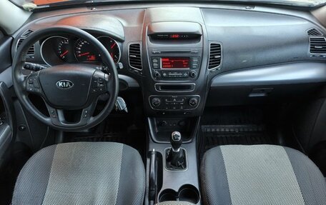 KIA Sorento II рестайлинг, 2013 год, 1 829 000 рублей, 6 фотография