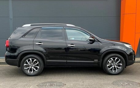 KIA Sorento II рестайлинг, 2013 год, 1 829 000 рублей, 3 фотография