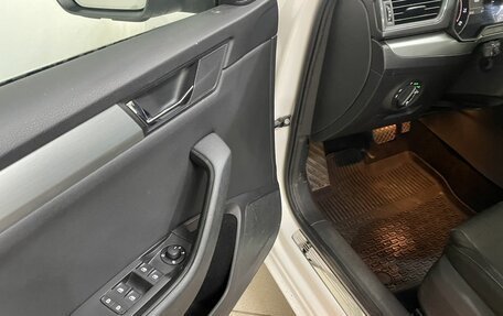 Skoda Superb III рестайлинг, 2018 год, 1 650 000 рублей, 18 фотография