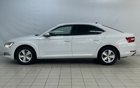 Skoda Superb III рестайлинг, 2018 год, 1 650 000 рублей, 9 фотография