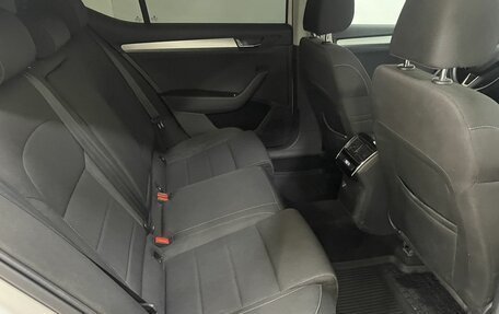 Skoda Superb III рестайлинг, 2018 год, 1 650 000 рублей, 19 фотография