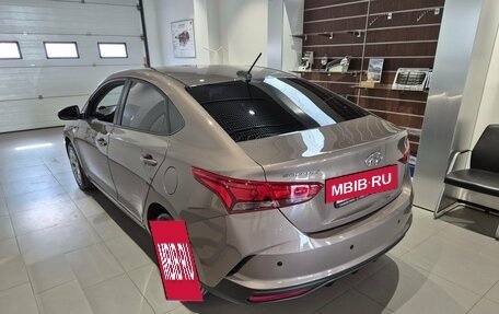 Hyundai Solaris II рестайлинг, 2022 год, 1 549 000 рублей, 4 фотография