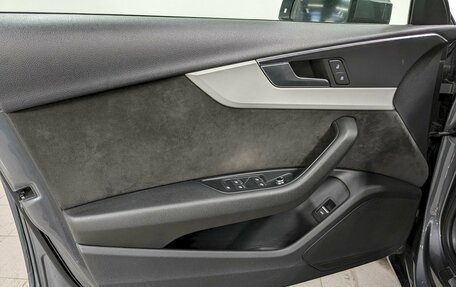 Audi A4, 2019 год, 2 340 000 рублей, 11 фотография