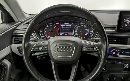 Audi A4, 2019 год, 2 340 000 рублей, 26 фотография