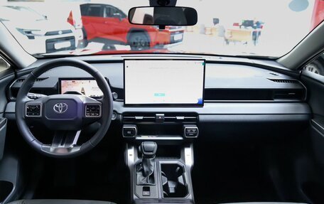 Toyota RAV4, 2026 год, 4 190 000 рублей, 15 фотография