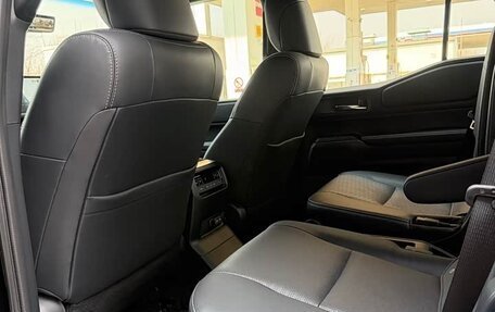 Toyota Land Cruiser Prado, 2025 год, 8 680 000 рублей, 14 фотография