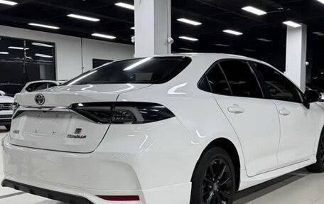 Toyota Corolla, 2023 год, 1 240 000 рублей, 5 фотография