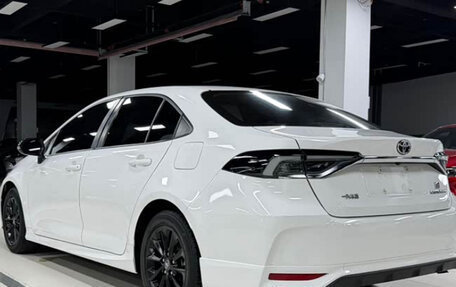 Toyota Corolla, 2023 год, 1 240 000 рублей, 7 фотография