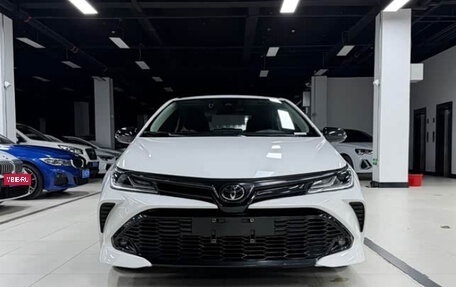 Toyota Corolla, 2023 год, 1 240 000 рублей, 2 фотография