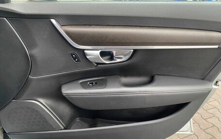 Volvo V90 Cross Country I рестайлинг, 2017 год, 2 739 000 рублей, 13 фотография