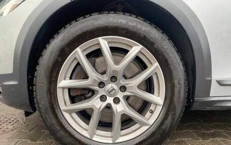 Volvo V90 Cross Country I рестайлинг, 2017 год, 2 739 000 рублей, 19 фотография