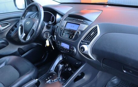 Hyundai ix35 I рестайлинг, 2012 год, 1 299 000 рублей, 10 фотография