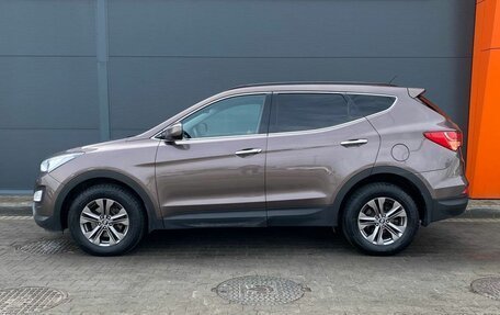 Hyundai Santa Fe III рестайлинг, 2012 год, 1 749 000 рублей, 2 фотография